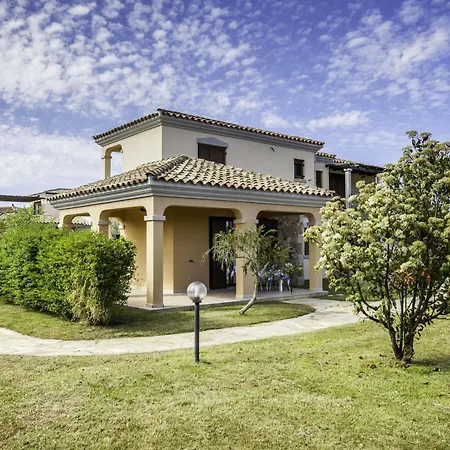 Iris Apartament San Teodoro (Sardinia)
