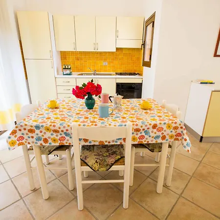 Apartament Iris *