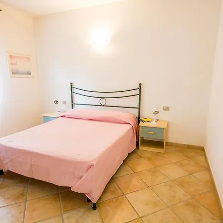 Iris Apartament *